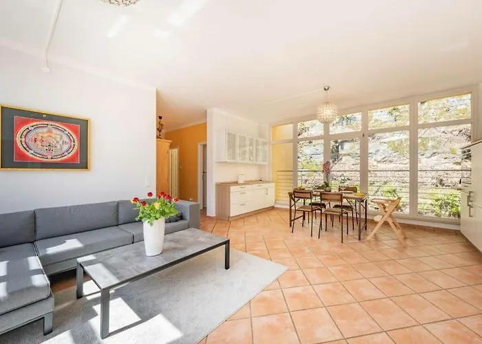 Emma Comfortable * Bad Schandau